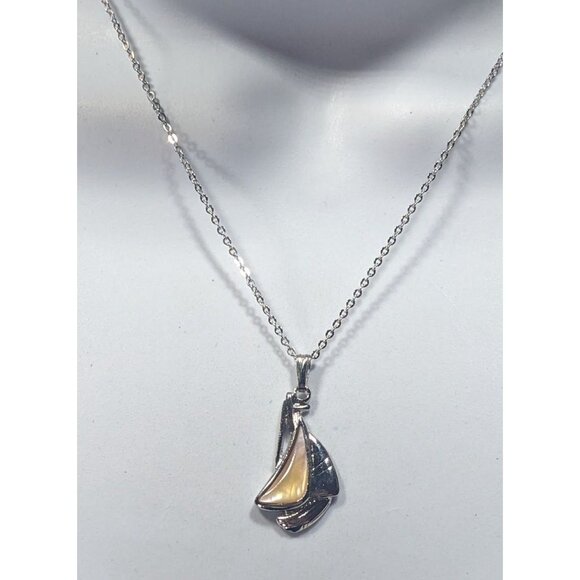 Preppy Nautical Silver Tone Sailboat Pendant Necklace With Shell Inlay - Picture 4 of 6